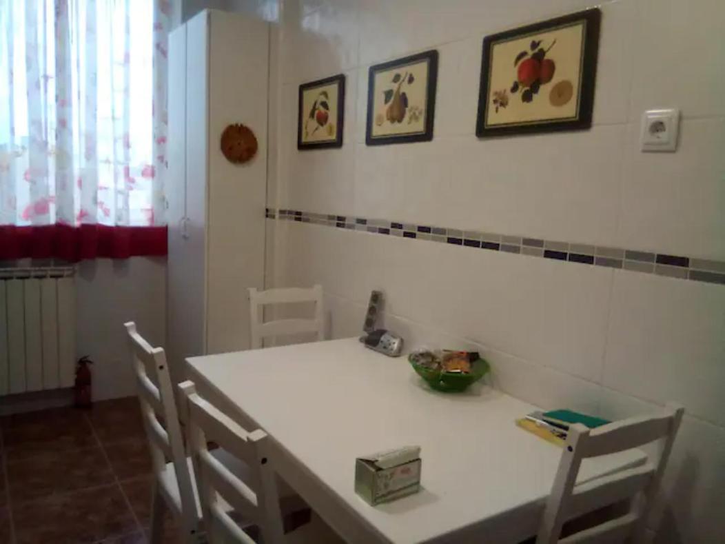 Las Golondrinas Zaragoza 萨拉戈萨 外观 照片